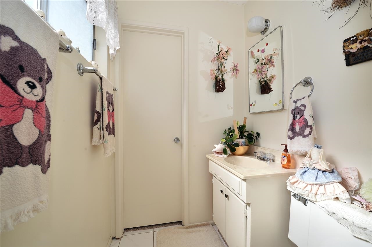 618 Carlsbad Street Spring Valley, CA 91977 - Photo 12 of 18 Gallery Image 12