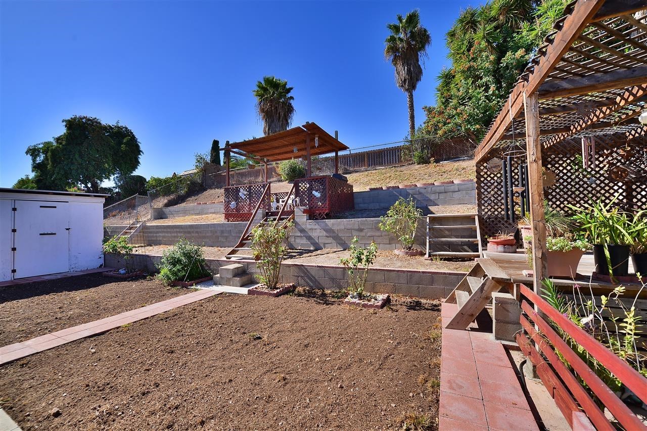 618 Carlsbad Street Spring Valley, CA 91977 - Photo 14 of 18 Gallery Image 14