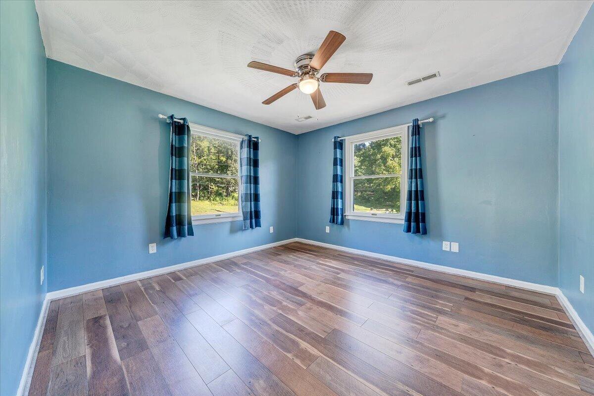 1261 Mountain Pass Road Blue Ridge, VA 24064 - Photo 51 of 85 38-MIB01620