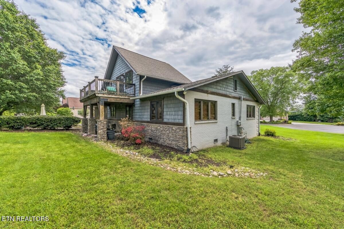 853 Fall Lea Sevierville, TN 37862 - Photo 4 of 30 Gallery Image 4