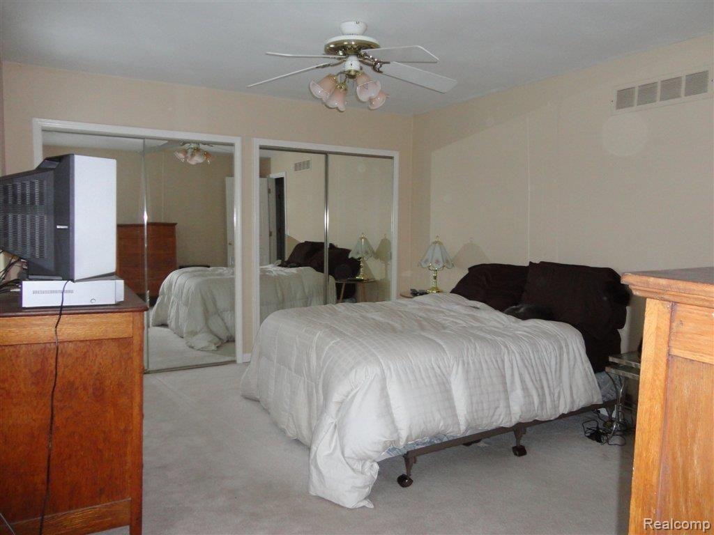 1960 North Fairview Lane Rochester, MI 48306 - Photo 14 of 23 DSC00145.JPG
