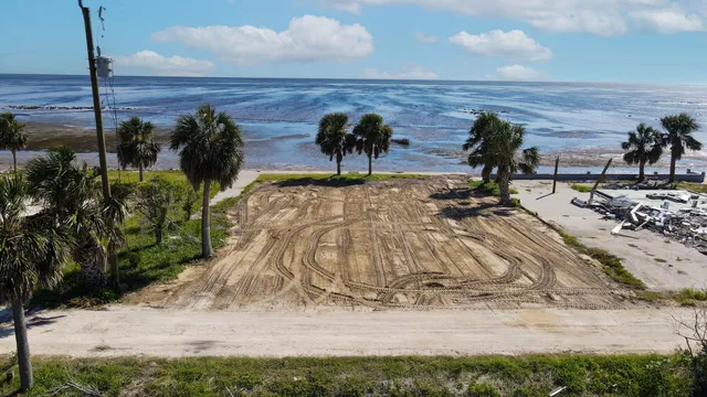 $375,000 | 22193 Gulfview Road, Perry, FL 32348