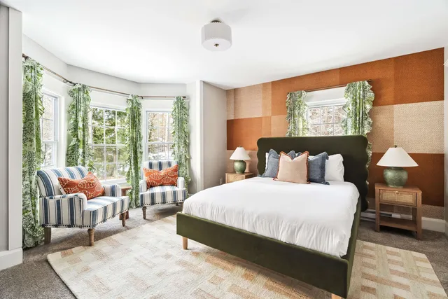 $975,000 | 970 Kearsarge Road, Conway, NH 03860