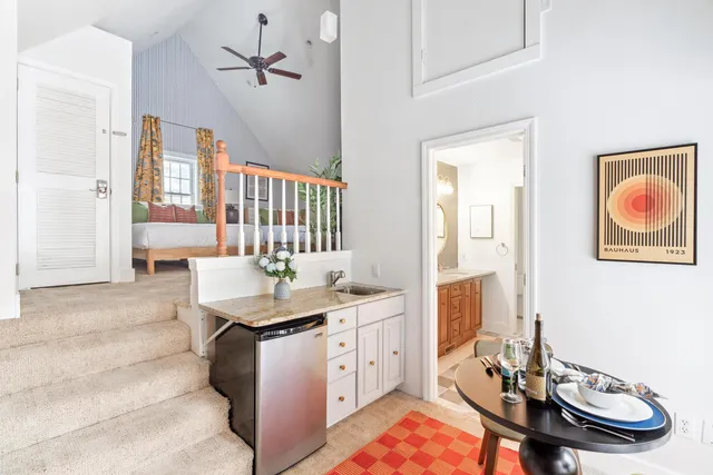 $975,000 | 970 Kearsarge Road, Conway, NH 03860