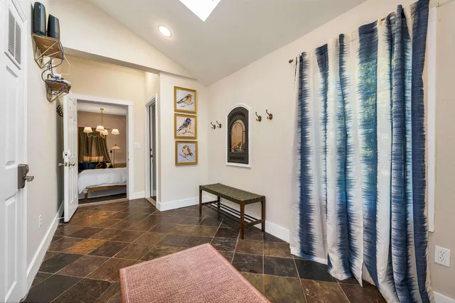 $975,000 | 970 Kearsarge Road, Conway, NH 03860