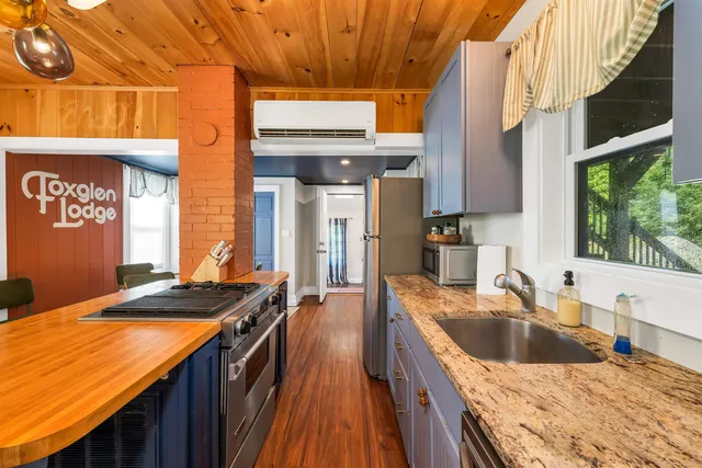 $975,000 | 970 Kearsarge Road, Conway, NH 03860