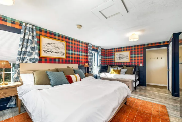 $975,000 | 970 Kearsarge Road, Conway, NH 03860