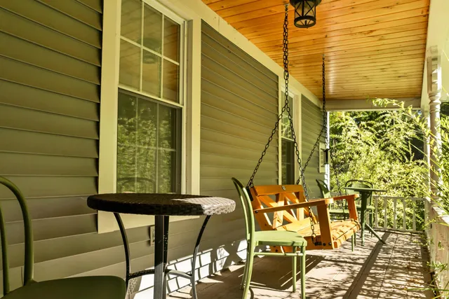 $975,000 | 970 Kearsarge Road, Conway, NH 03860