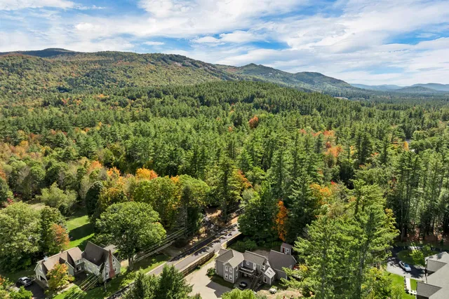 $975,000 | 970 Kearsarge Road, Conway, NH 03860
