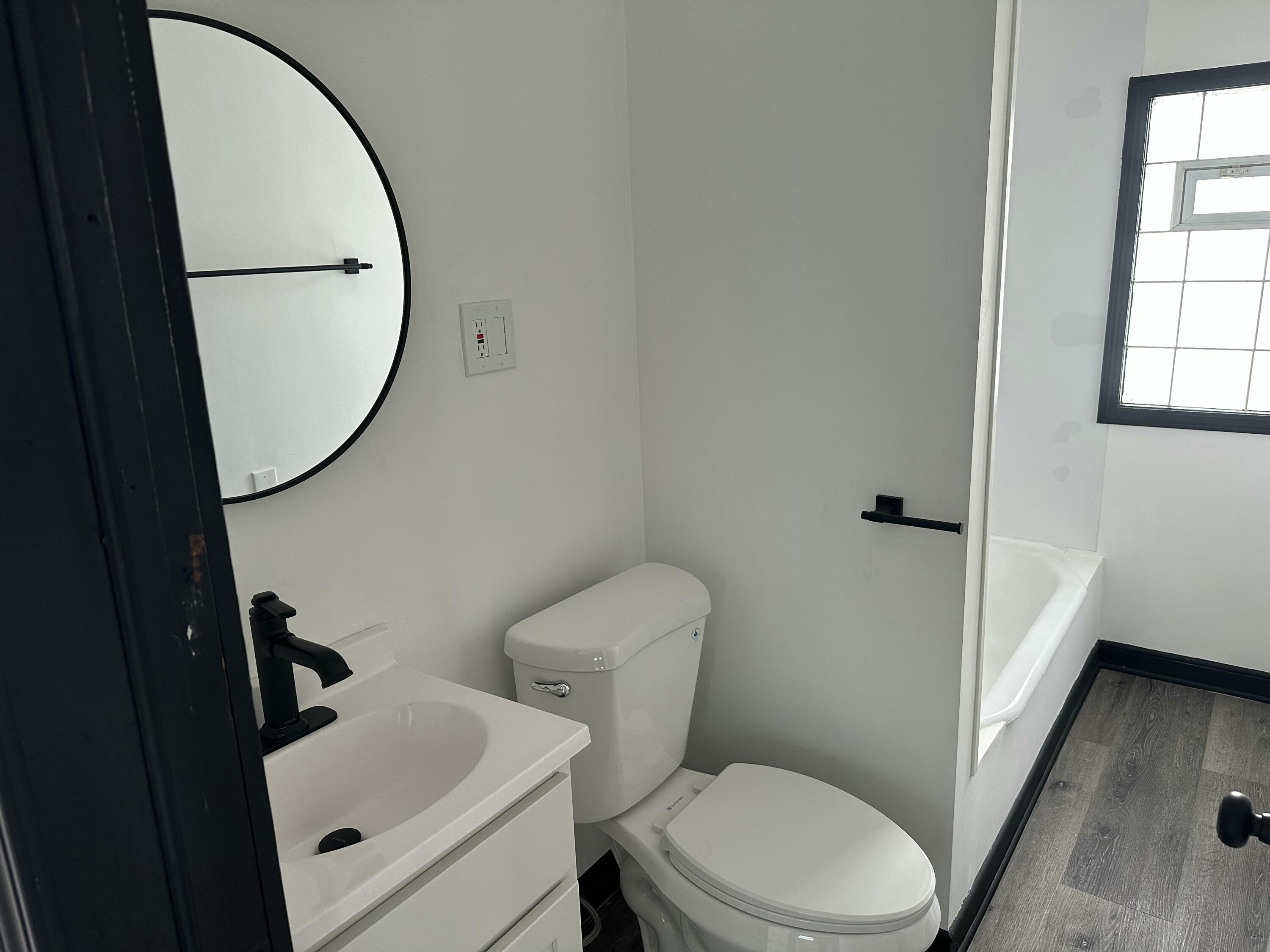 1801 South 77th Street West Allis, WI 53214 - Photo 9 of 19 IMG_1233