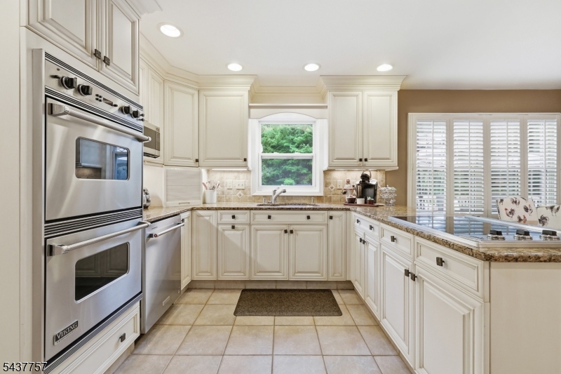 863 Papen Road Bridgewater, NJ 08807 - Photo 12 of 39