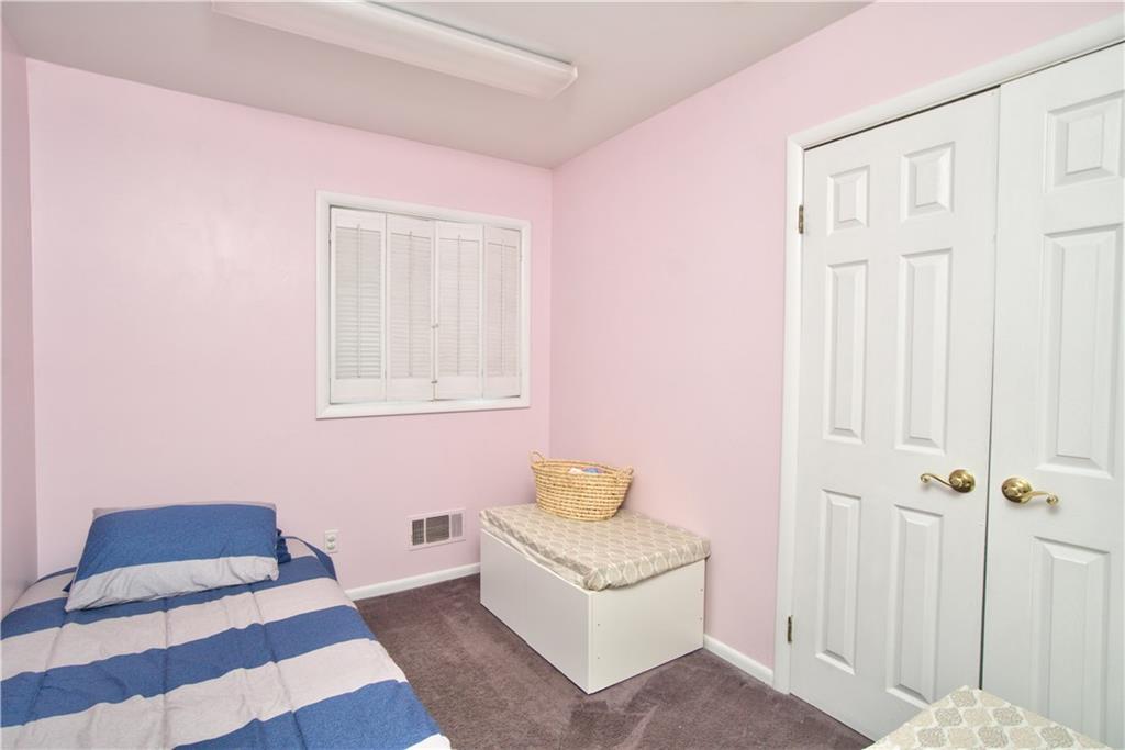 970 Burbank Road Indianapolis, IN 46219 - Photo 13 of 23 Gallery Image 13