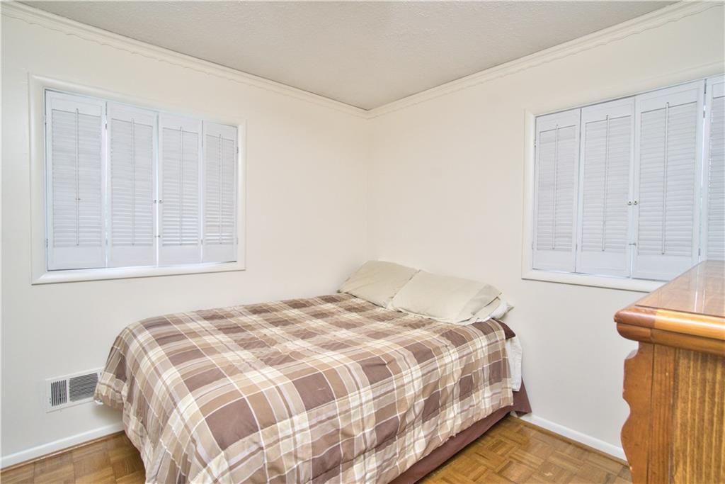 970 Burbank Road Indianapolis, IN 46219 - Photo 14 of 23 Gallery Image 14