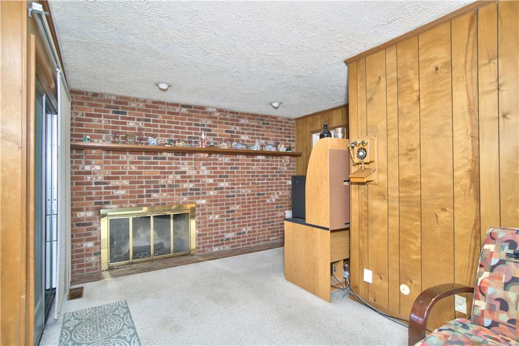 970 Burbank Road Indianapolis, IN 46219 - Photo 9 of 23 Gallery Image 9