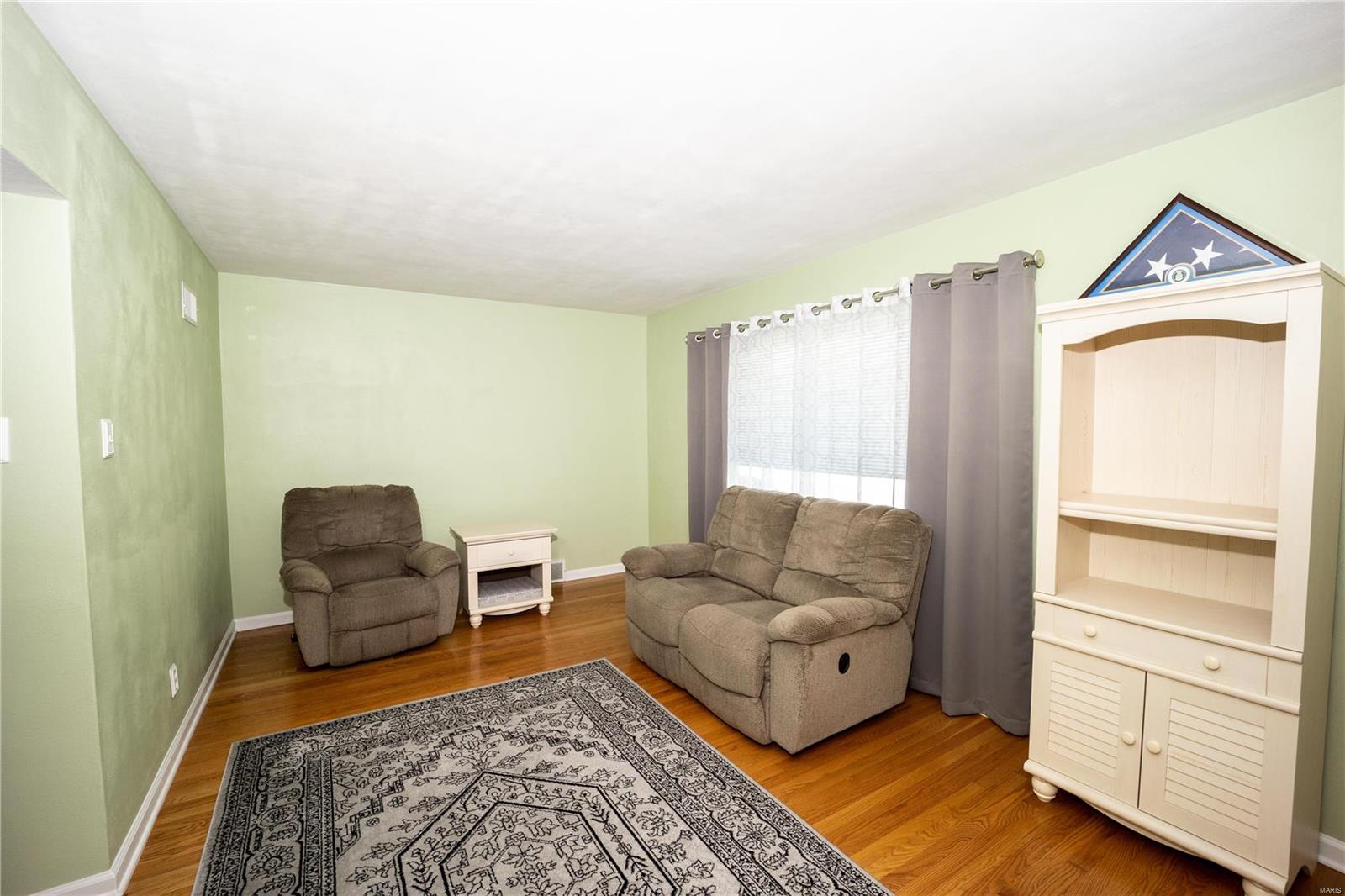 7400 Morgan Ford Road St. Louis, MO 63116 - Photo 4 of 26 Gallery Image 4