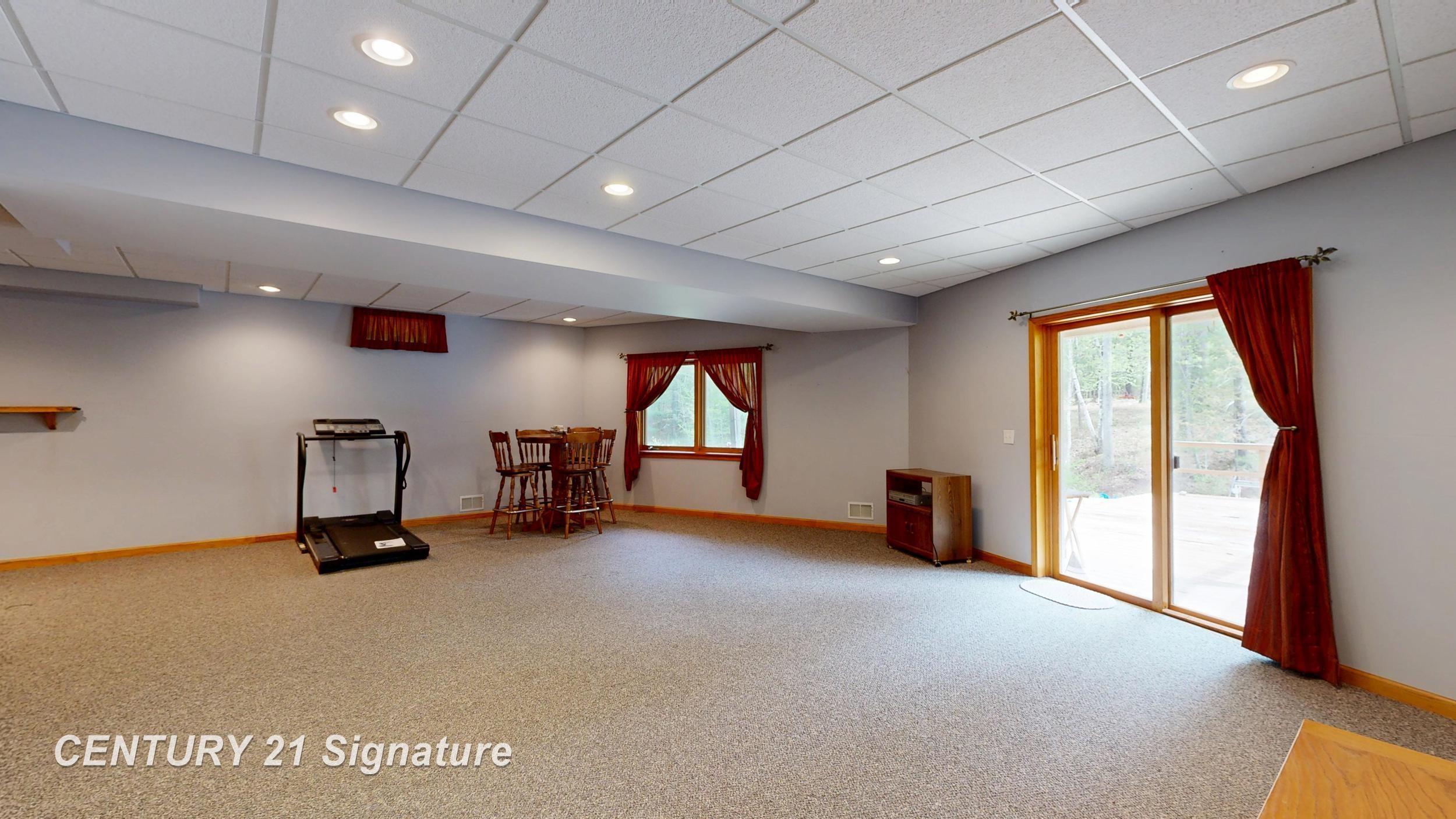 1724 Middle Point Drive Alger, MI 48610 - Photo 16 of 53