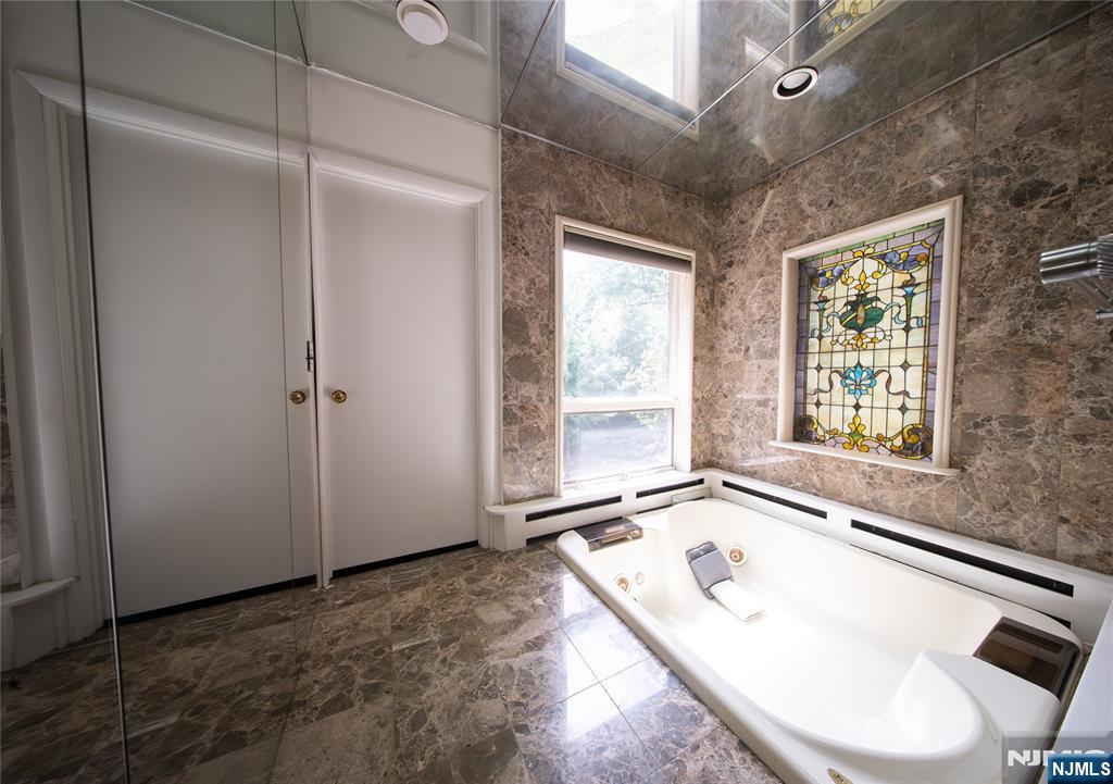 21 Meadow Street Demarest, NJ 07627 - Photo 18 of 26