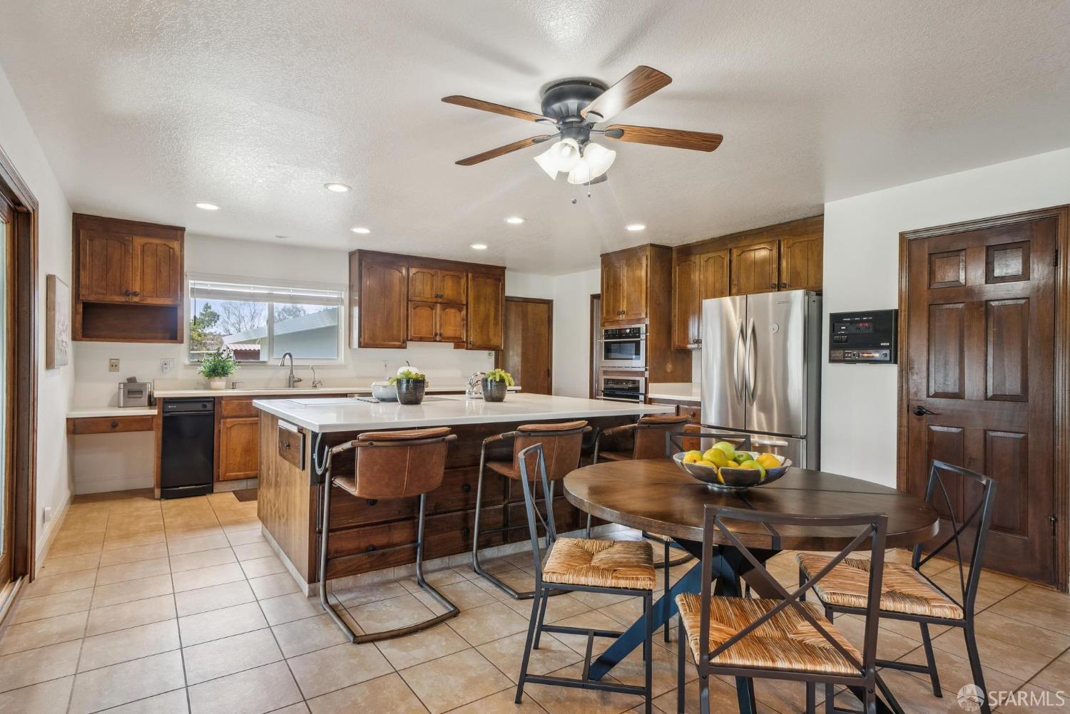 4355 Raymond Road Livermore, CA 94551 - Photo 16 of 74