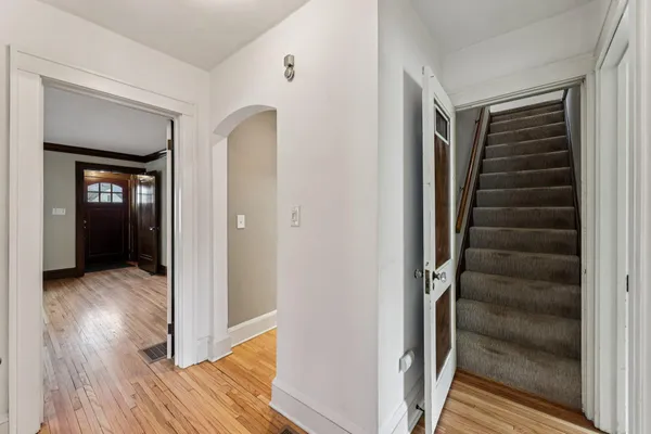 $575,000 | 529 South Saratoga Street, St. Paul, MN 55116