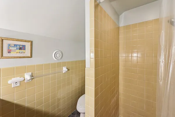 $575,000 | 529 South Saratoga Street, St. Paul, MN 55116