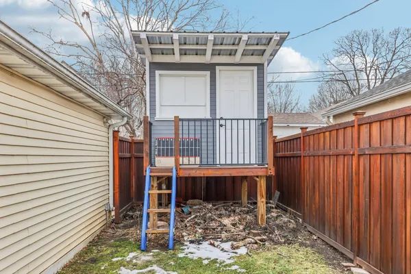 $575,000 | 529 South Saratoga Street, St. Paul, MN 55116