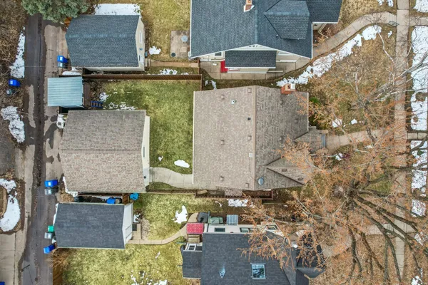 $575,000 | 529 South Saratoga Street, St. Paul, MN 55116