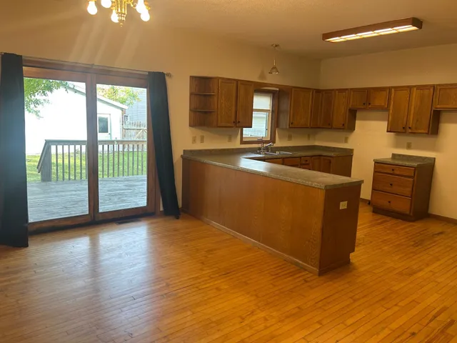 $159,800 | 408 Main Avenue North, Thief River Falls, MN 56701