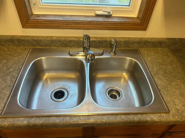 $159,800 | 408 Main Avenue North, Thief River Falls, MN 56701