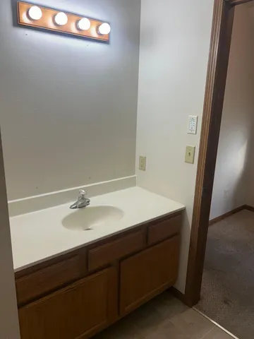 $159,800 | 408 Main Avenue North, Thief River Falls, MN 56701