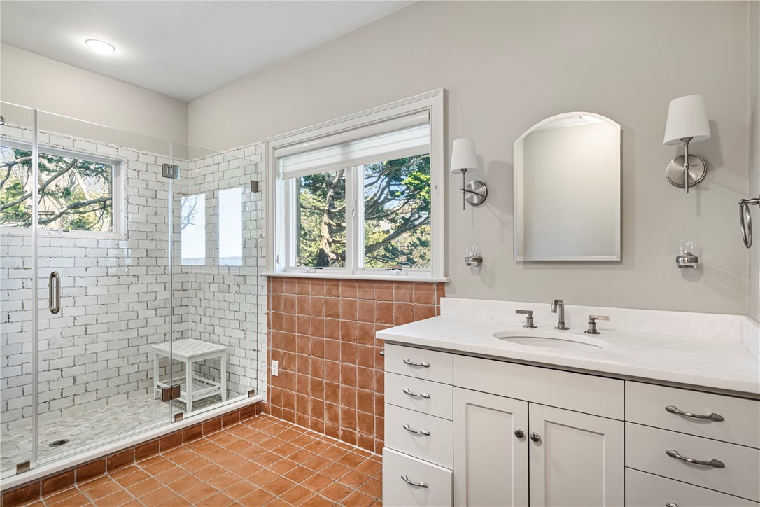 515 Indian Avenue Middletown, RI 02842 - Photo 29 of 50