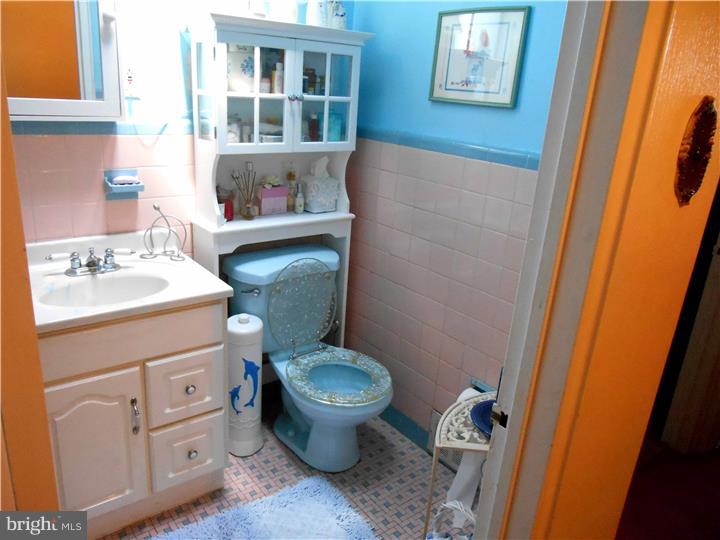 8659 Temple Road Philadelphia, PA 19150 - Photo 15 of 21 Gallery Image 15