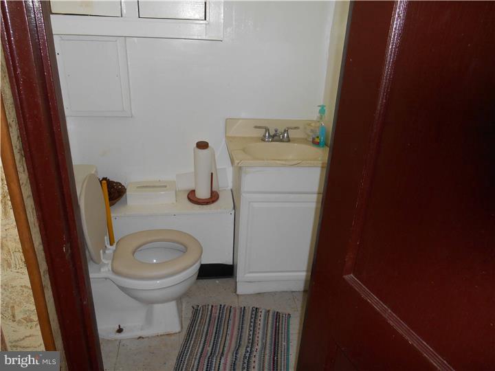 8659 Temple Road Philadelphia, PA 19150 - Photo 19 of 21 Gallery Image 19