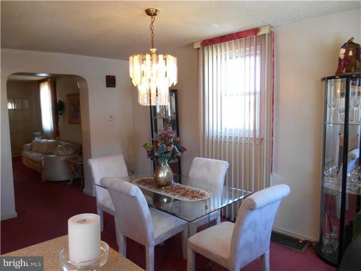 8659 Temple Road Philadelphia, PA 19150 - Photo 7 of 21 Gallery Image 7