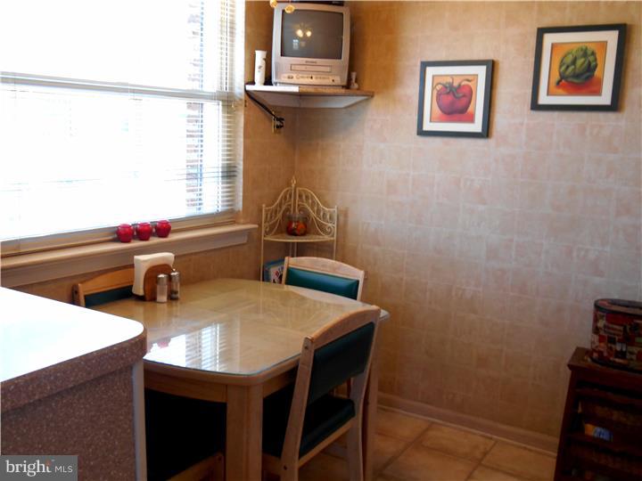 8659 Temple Road Philadelphia, PA 19150 - Photo 8 of 21 Gallery Image 8