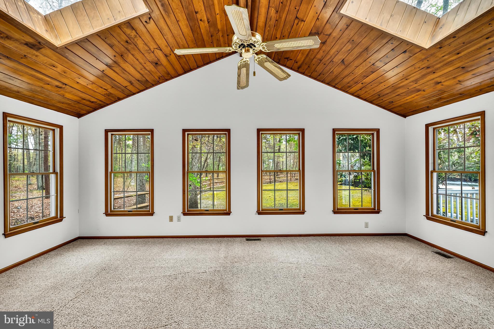 581 McKendimen Road Medford, NJ 08055 - Photo 15 of 34 Gallery Image 15