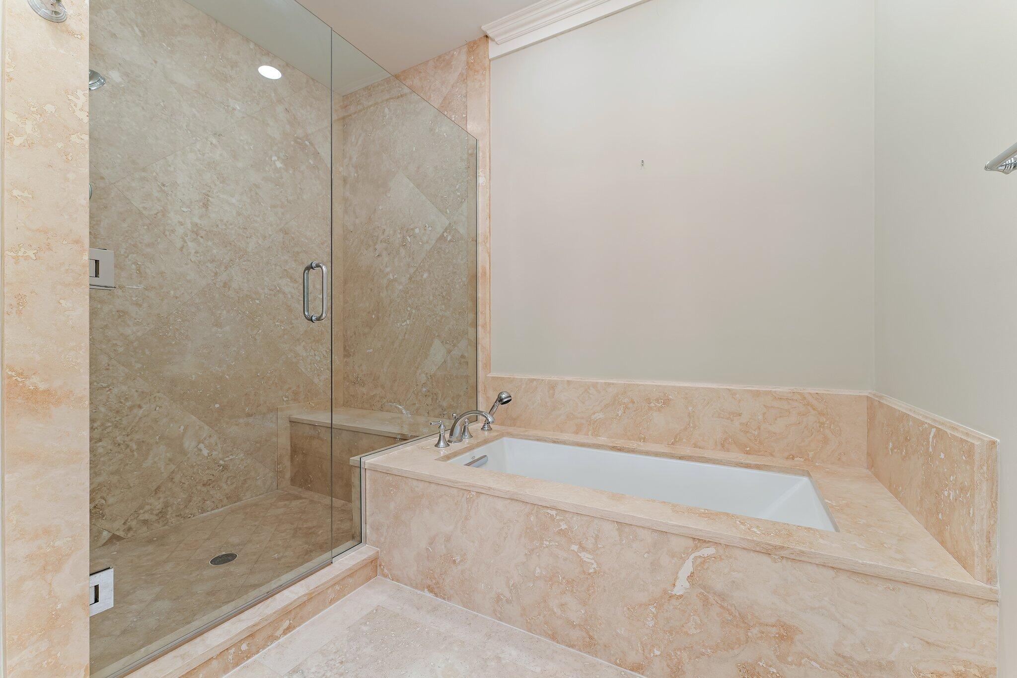 146 Bears Club Drive Jupiter, FL 33477 - Photo 66 of 115 Bath in Guest VIP Suite