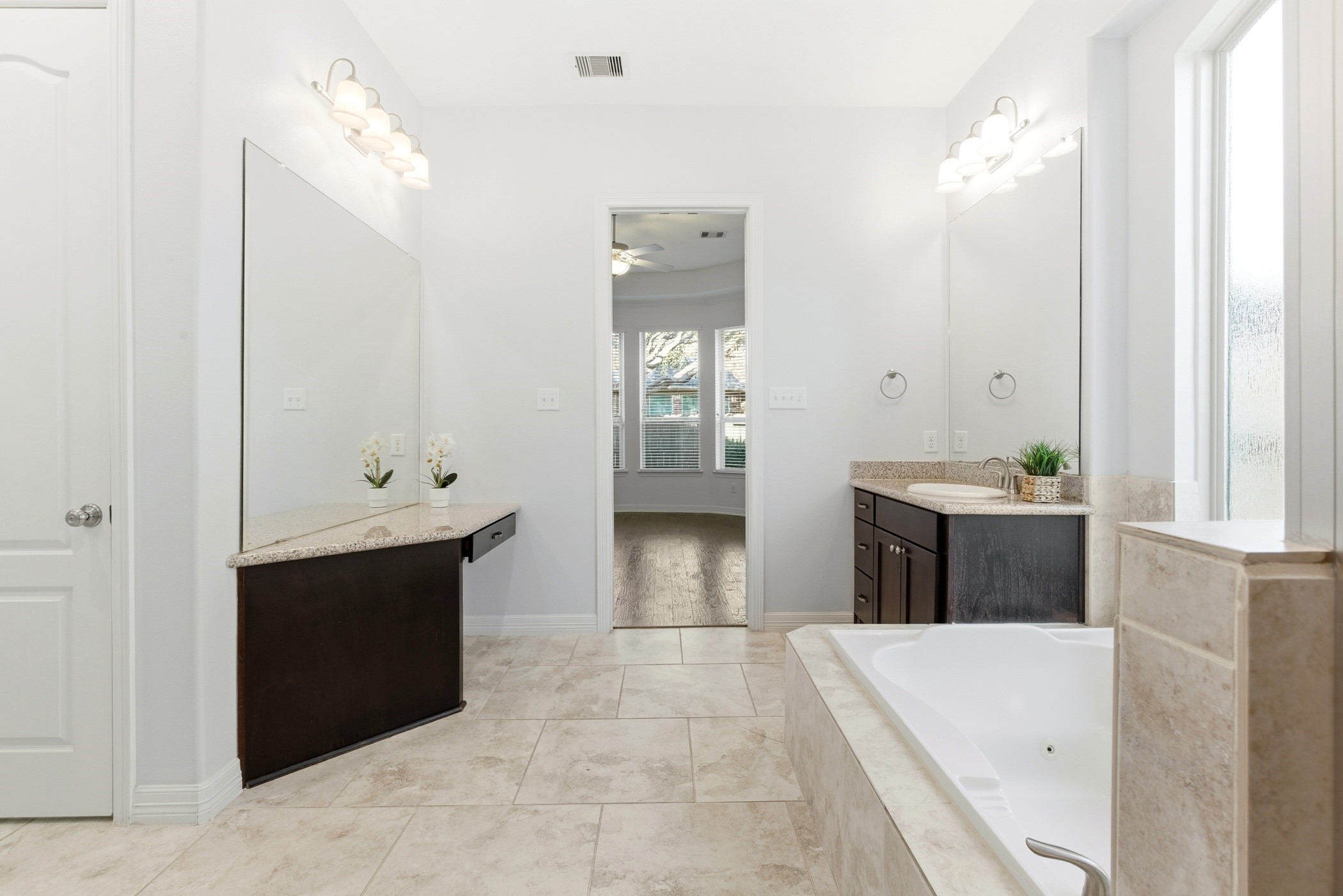 27834 Hunters Rock Lane Katy, TX 77494 - Photo 33 of 46 Extra vanity area.