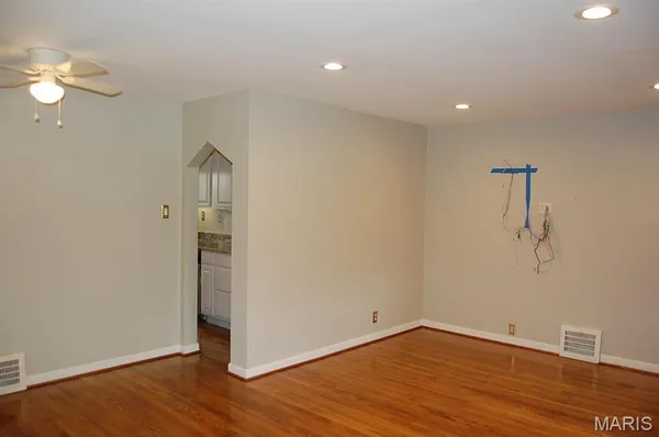 $2,000 | 814 Dickson Street, Kirkwood, MO 63122