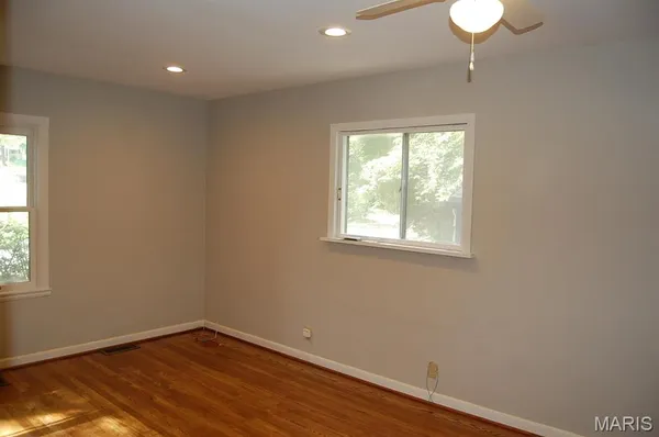 $2,000 | 814 Dickson Street, Kirkwood, MO 63122