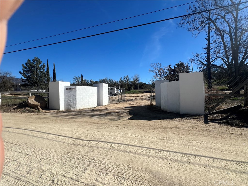 38900 Howard Road Anza, CA 92539 - Photo 2 of 41 Gallery Image 2