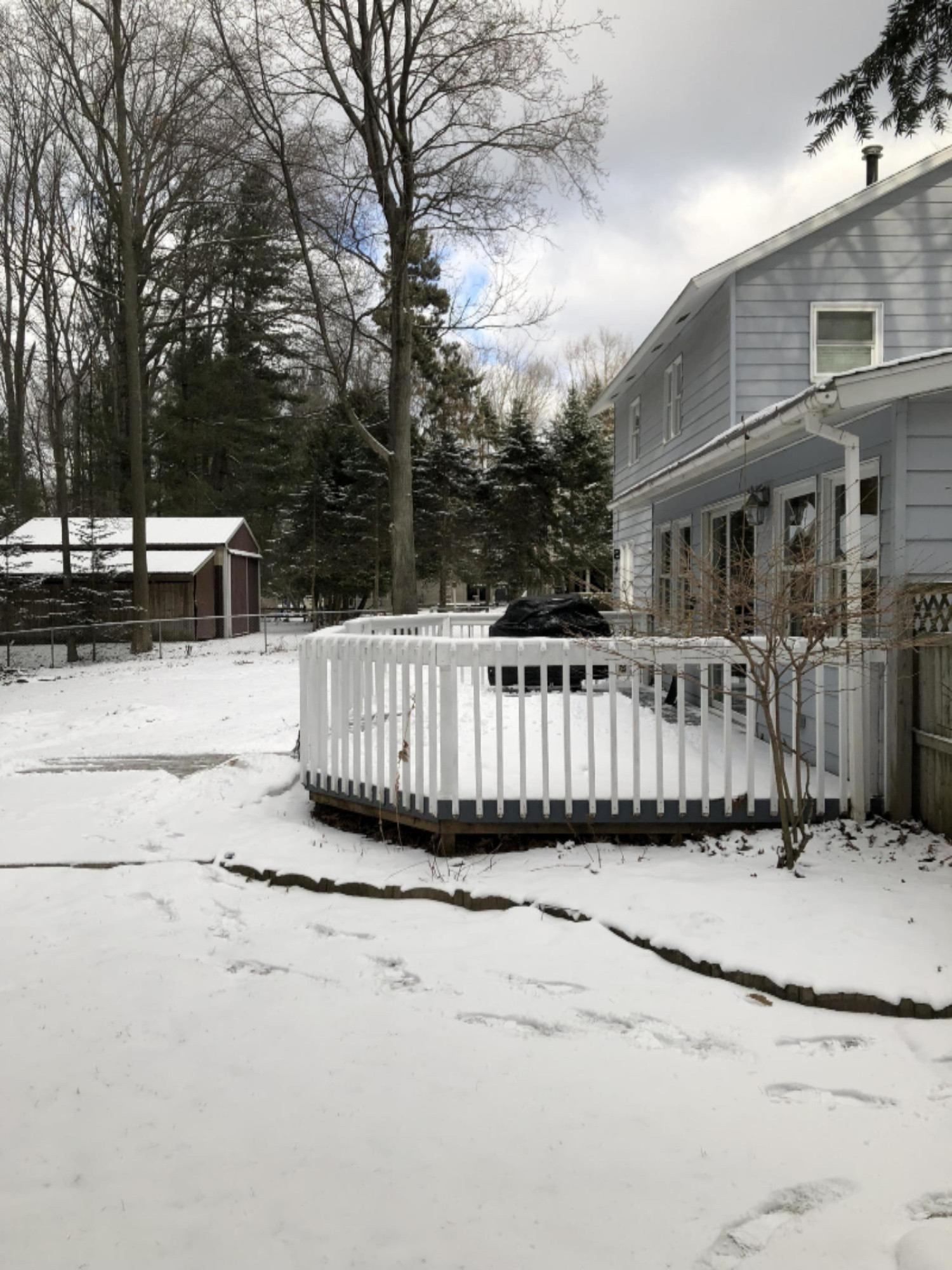 1349 Ivanhoe Road Ludington, MI 49431 - Photo 4 of 57 Back Deck