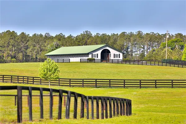 $25,700,000 | 13375 West Highway 318, Williston, FL 32696