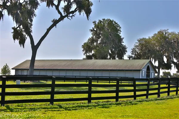 $25,700,000 | 13375 West Highway 318, Williston, FL 32696