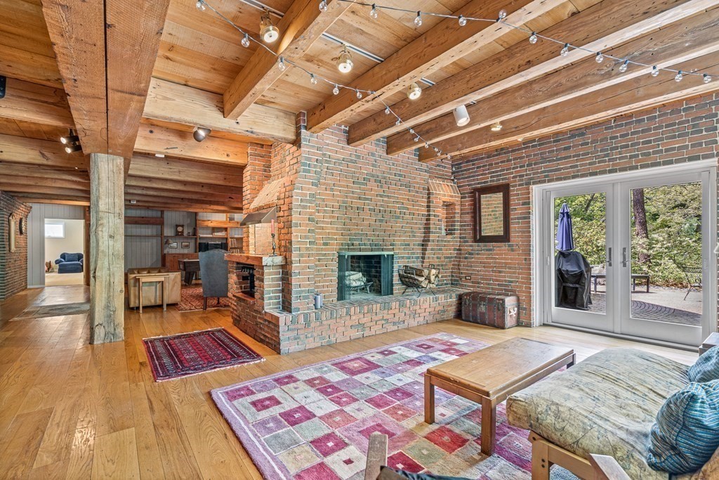 8 Warwick Circle Andover, MA 01810 - Photo 24 of 42