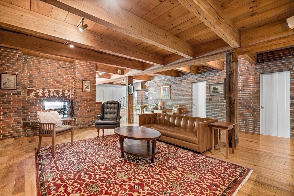 8 Warwick Circle Andover, MA 01810 - Photo 28 of 42