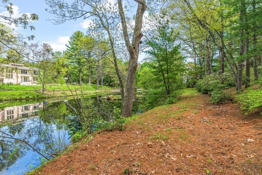 8 Warwick Circle Andover, MA 01810 - Photo 41 of 42