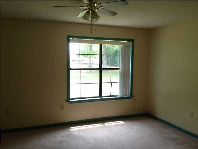 1989 Grady Baggett Road Baker, FL 32531 - Photo 14 of 32 Gallery Image 14