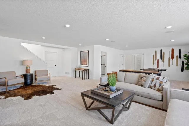 $796,900 | 3779 Knightsbridge Ln Lake North, Lake Elmo, MN 55042