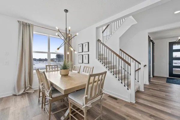 $796,900 | 3779 Knightsbridge Ln Lake North, Lake Elmo, MN 55042