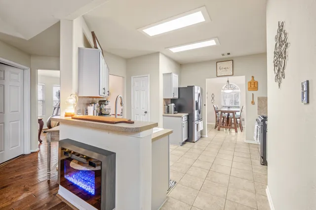 $299,000 | 19646 Hardwood Ridge Trail, Cypress, TX 77429